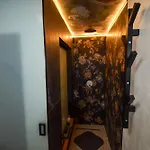 Apartma Karakter S Pogledom Na Park