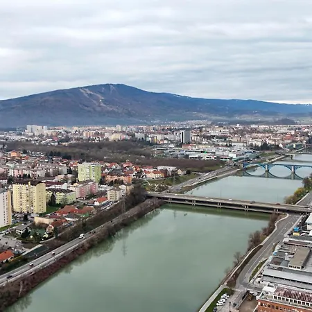 Apartma Karakter S Pogledom Na Park *